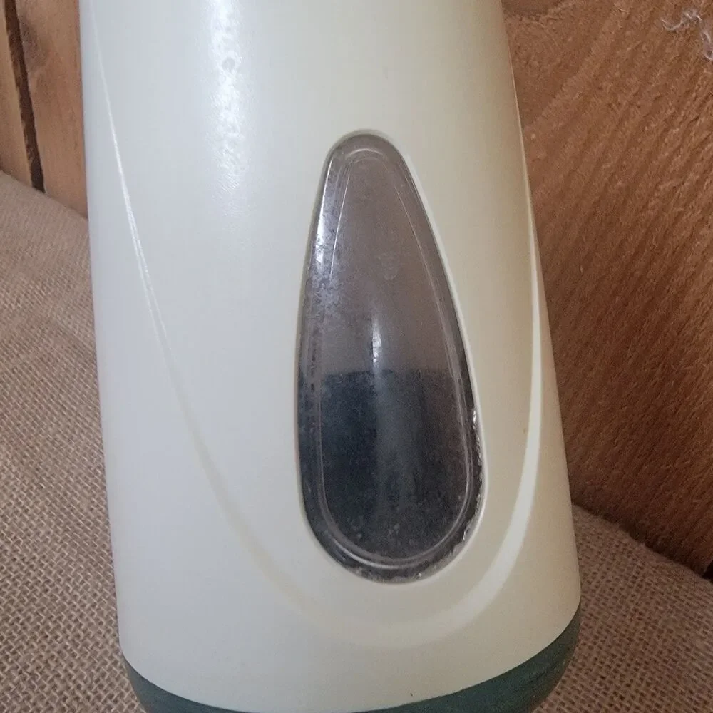 Vintage Dixie Cup 3 oz Dispenser - Used / Very Good